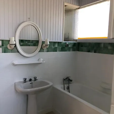 Maison Charmante à Saint-germain-de-lusignan, Parking Privé Сasa de vacaciones *