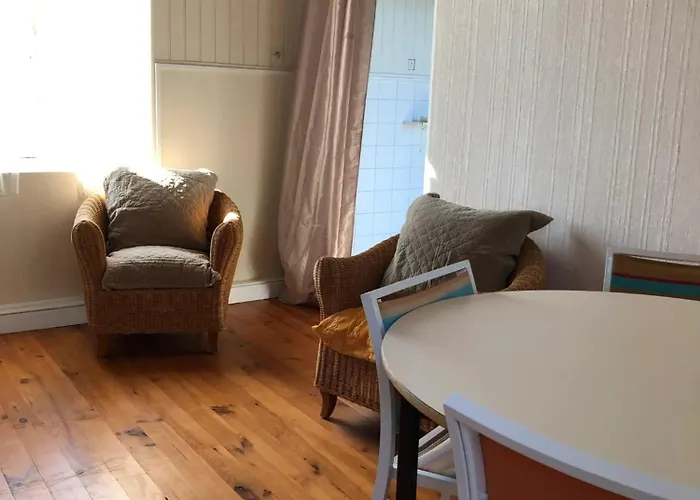 Maison Charmante A Saint-germain-de-lusignan, Parking Prive * Saint-Germain-de-Lusignan